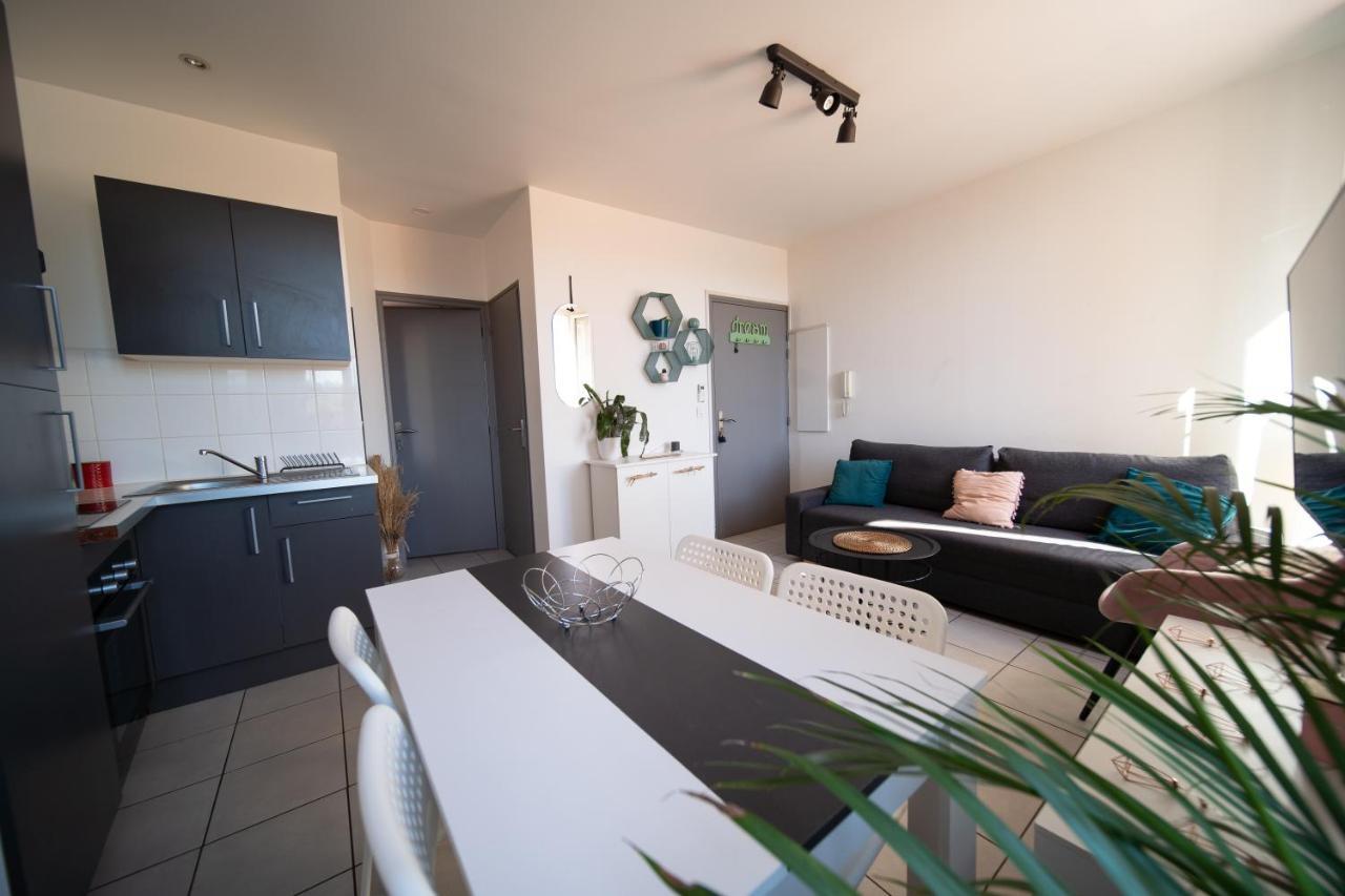 T2 33M2 Climatise - Frejus Centre, Proche Plage Экстерьер фото